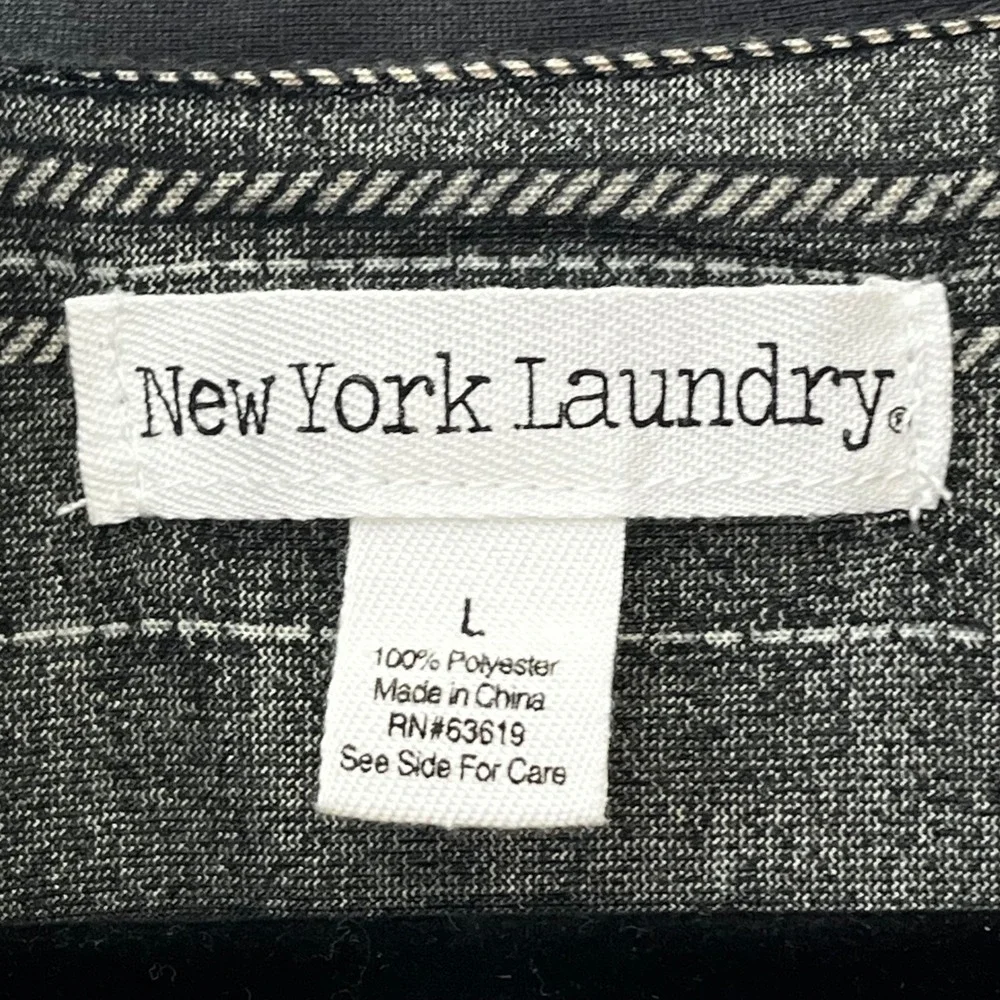 New York Laundry Womens Large Black White Striped Short Sleeve Tie Front Shirt